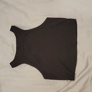 Black racer-back cropped tank